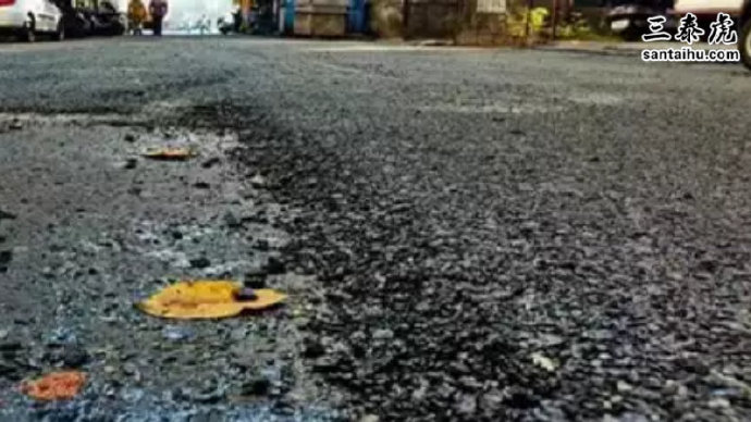 为莫迪访问班加罗尔而重铺的公路一周后就开裂了